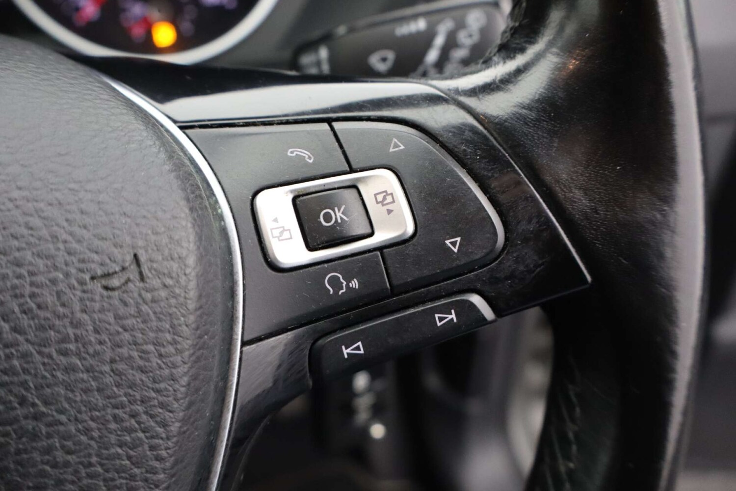 Used Volkswagen Tiguan 2016 for sale - 77548576: Photo 38