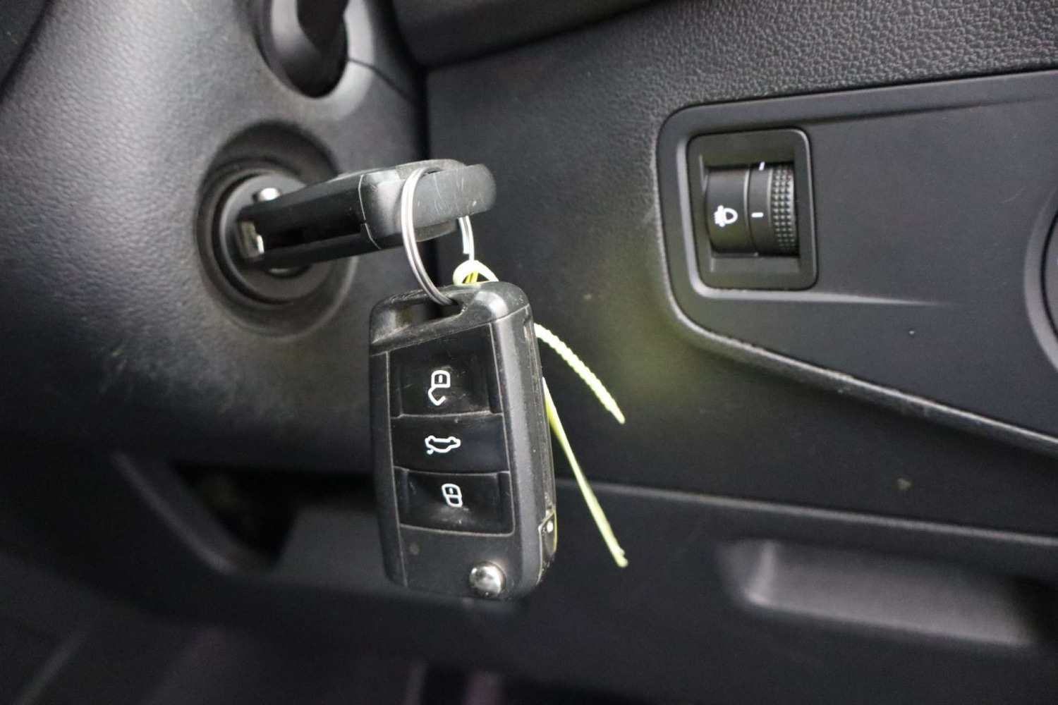 Used Volkswagen Tiguan 2016 for sale - 77548576: Photo 40