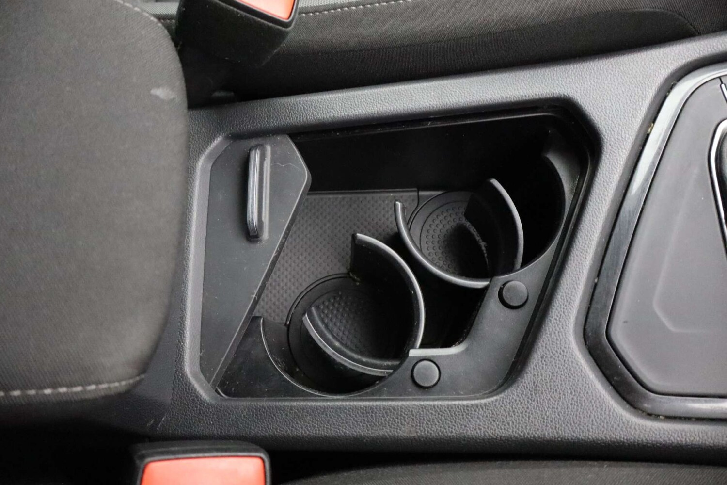 Used Volkswagen Tiguan 2016 for sale - 77548576: Photo 47