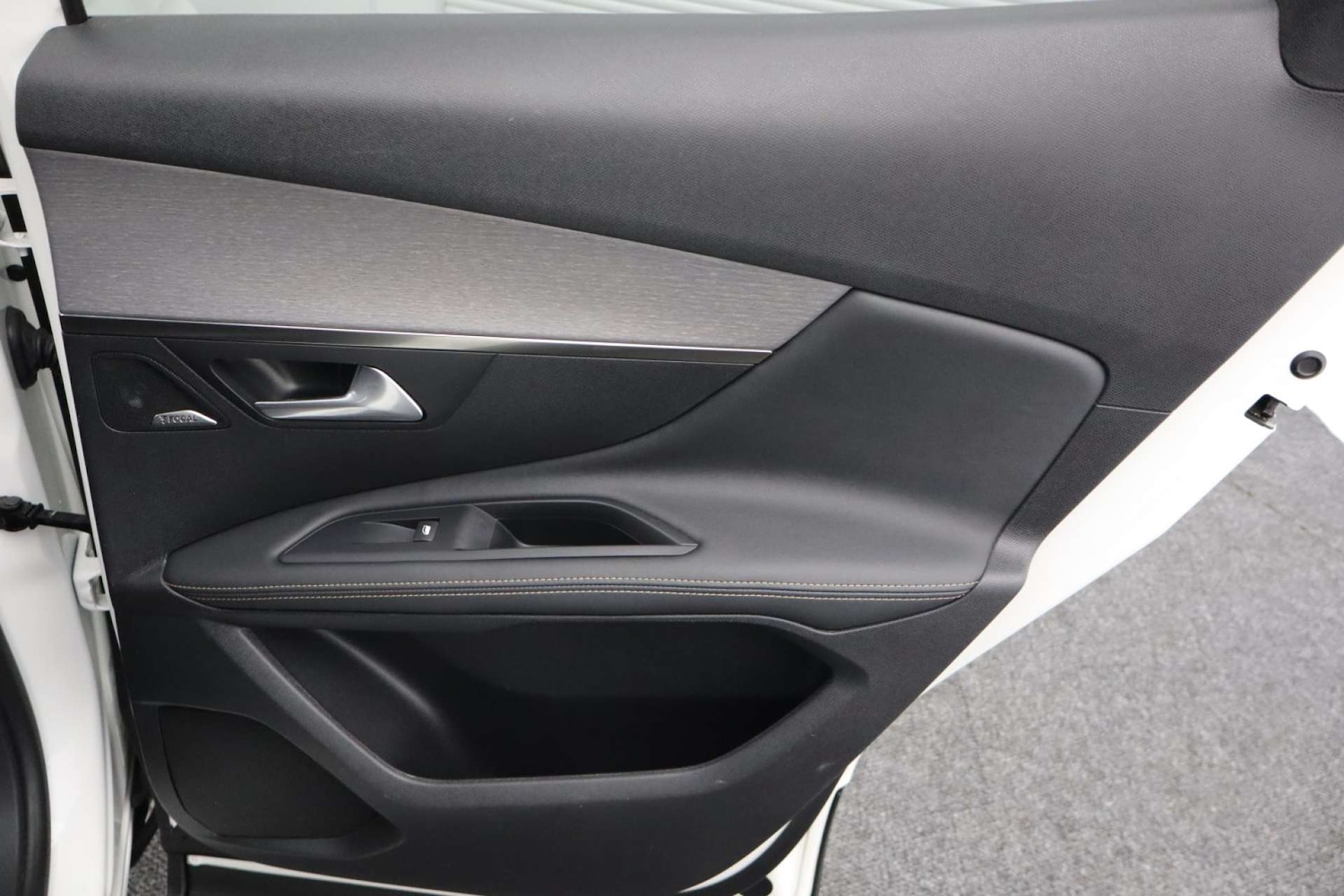 Used Peugeot 3008 2019 for sale - 76571363: Photo 24