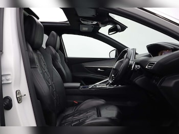 Used Peugeot 3008 2019 for sale - 76571363: Photo