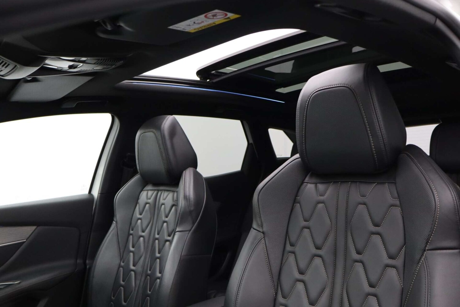 Used Peugeot 3008 2019 for sale - 76571363: Photo 35