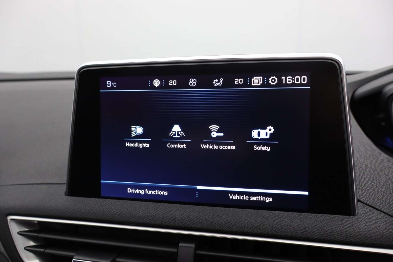 Used Peugeot 3008 2019 for sale - 76571363: Photo 50