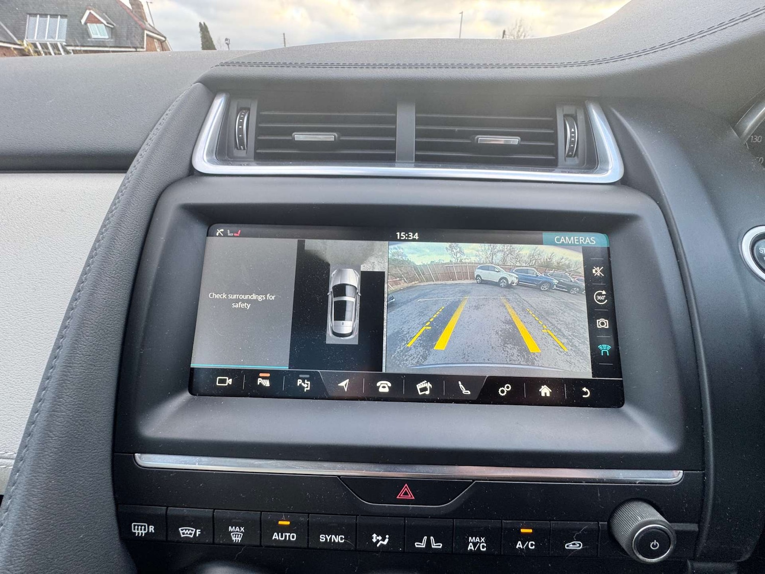 Used Jaguar E-Pace 2018 for sale - 77437688: Photo 12