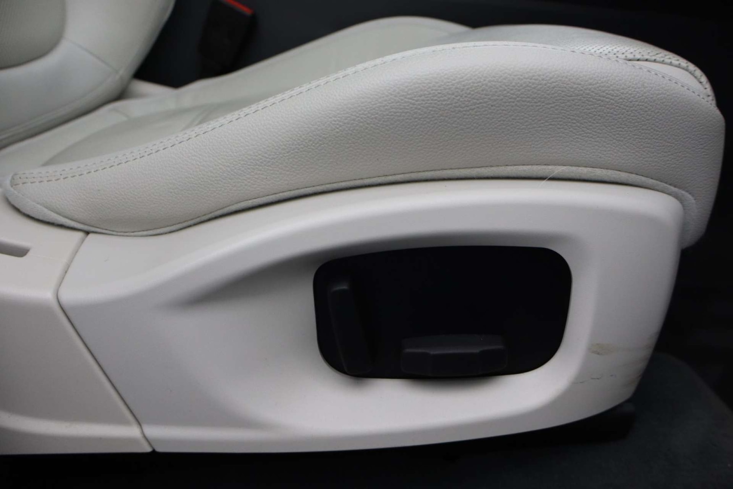 Used Jaguar E-Pace 2018 for sale - 77437688: Photo 19