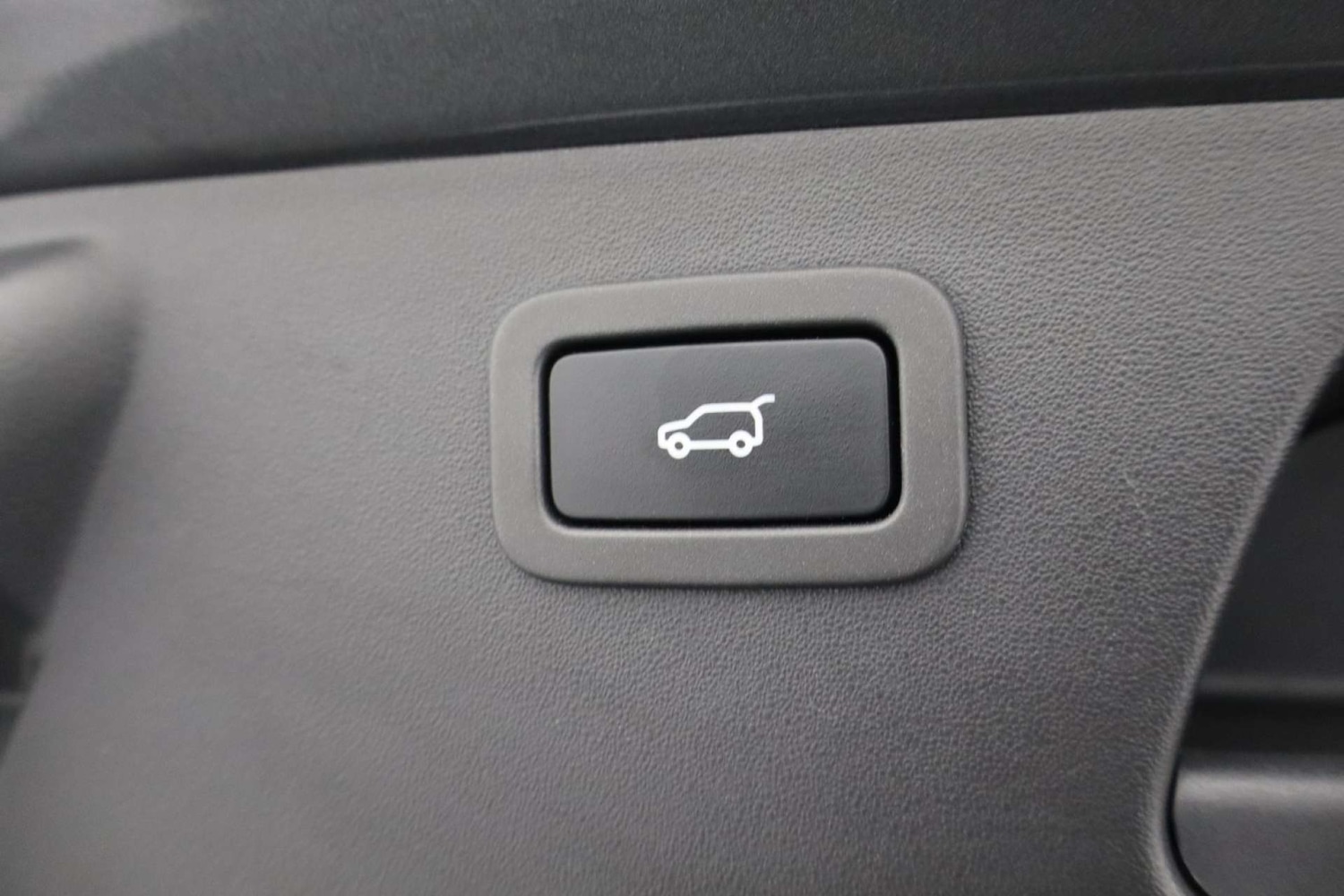 Used Jaguar E-Pace 2018 for sale - 77437688: Photo 30