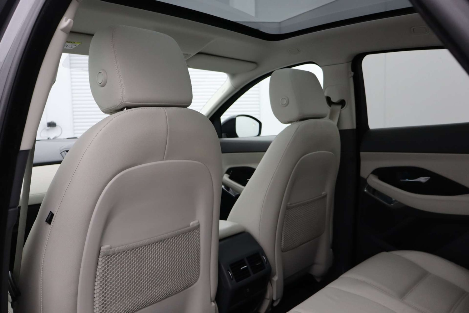 Used Jaguar E-Pace 2018 for sale - 77437688: Photo 31