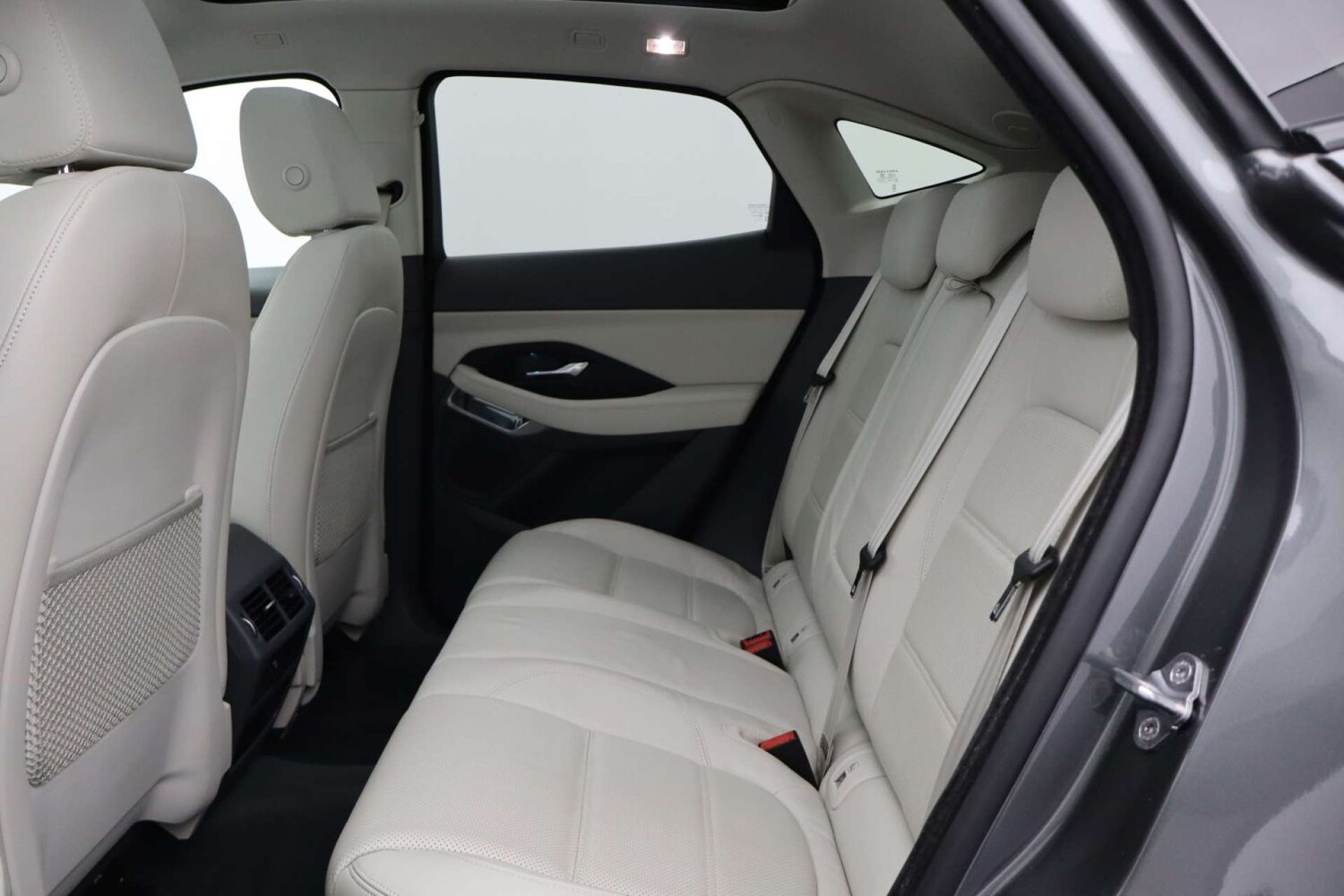 Used Jaguar E-Pace 2018 for sale - 77437688: Photo 32