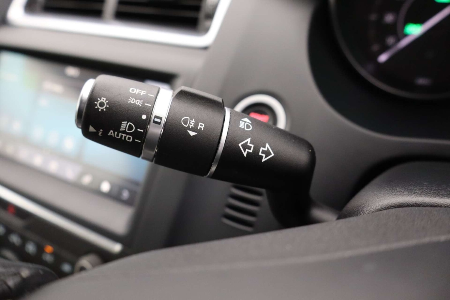 Used Jaguar E-Pace 2018 for sale - 77437688: Photo 42