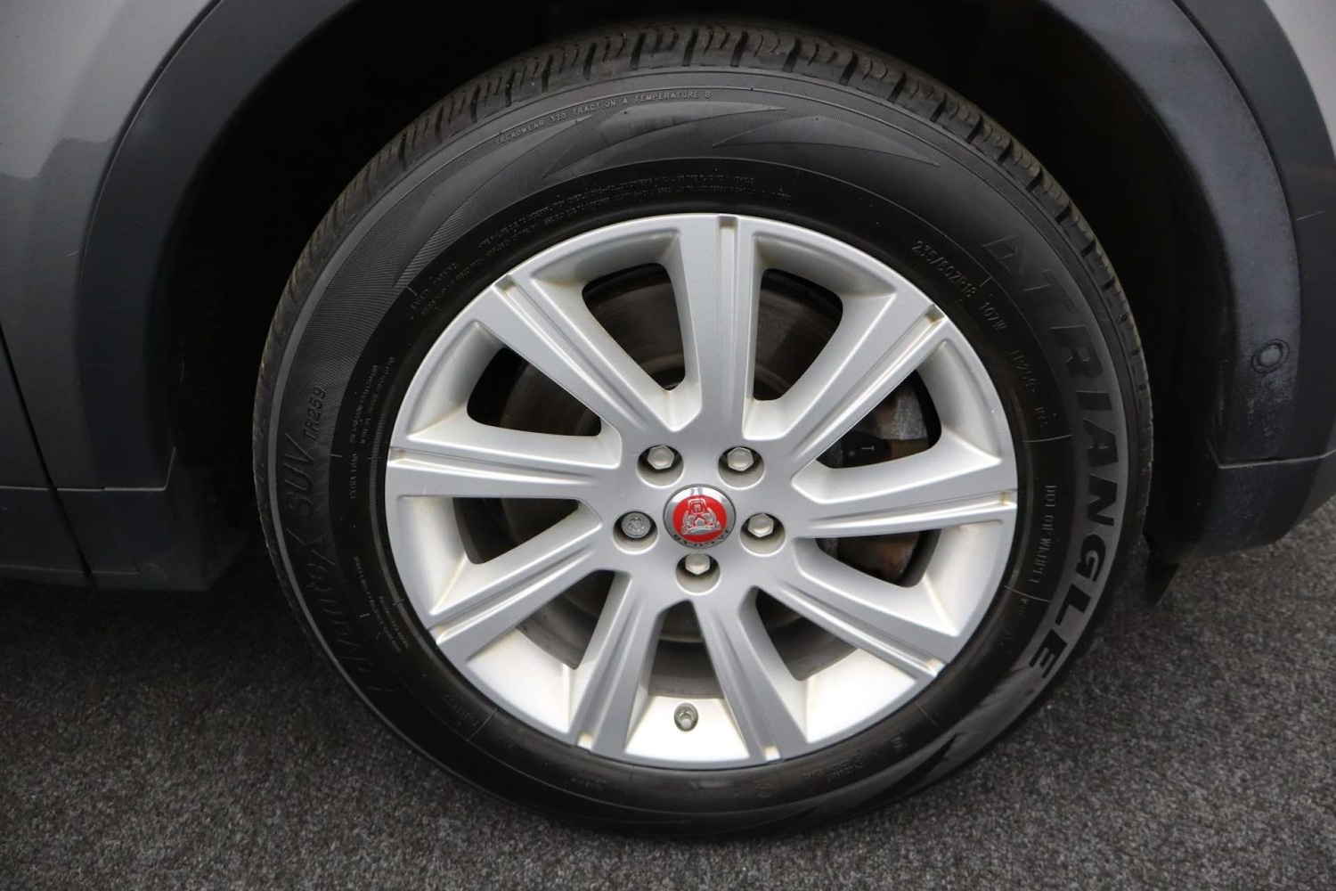 Used Jaguar E-Pace 2018 for sale - 77437688: Photo 53