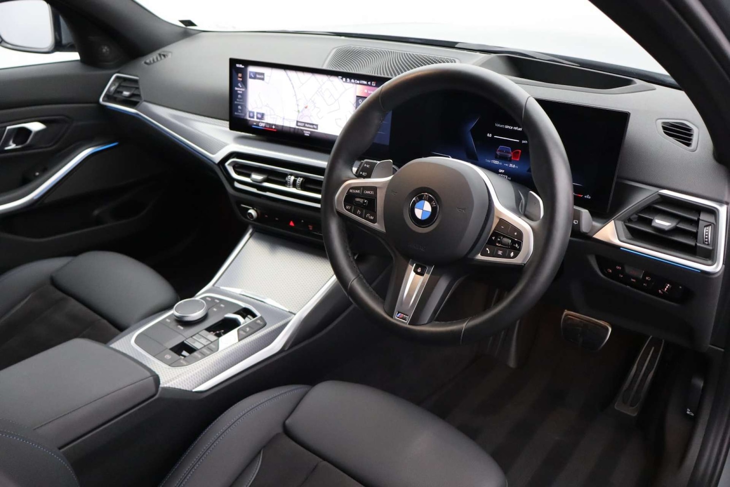 Used BMW 3 Series 2024 for sale - 76182600: Photo 12