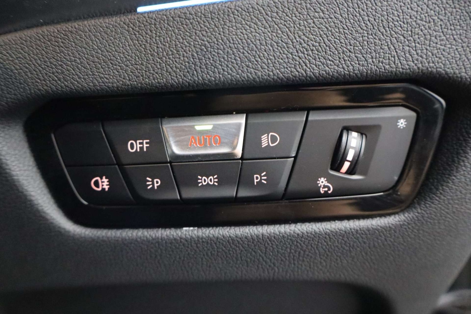 Used BMW 3 Series 2024 for sale - 76182600: Photo 54