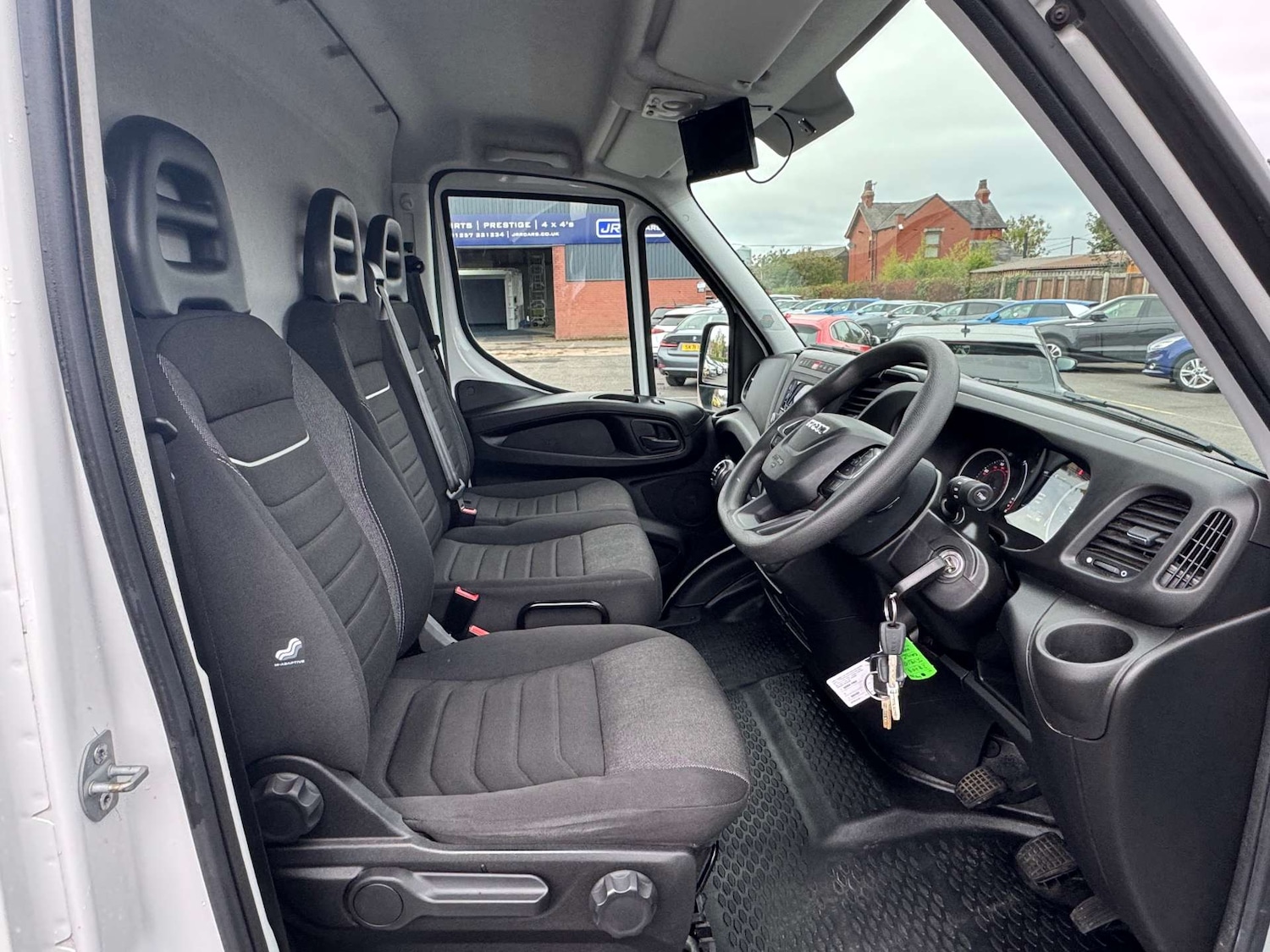 Used Iveco Daily 2024 for sale - 76601730: Photo 2