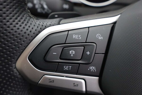 Used Volkswagen Passat 2023 for sale - 76182572: Photo 27