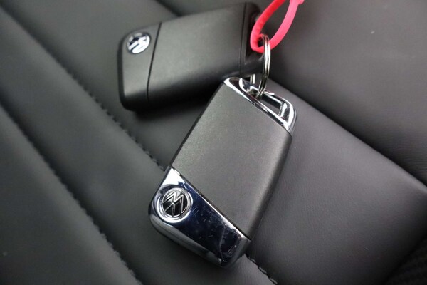 Used Volkswagen Passat 2023 for sale - 76182572: Photo 41