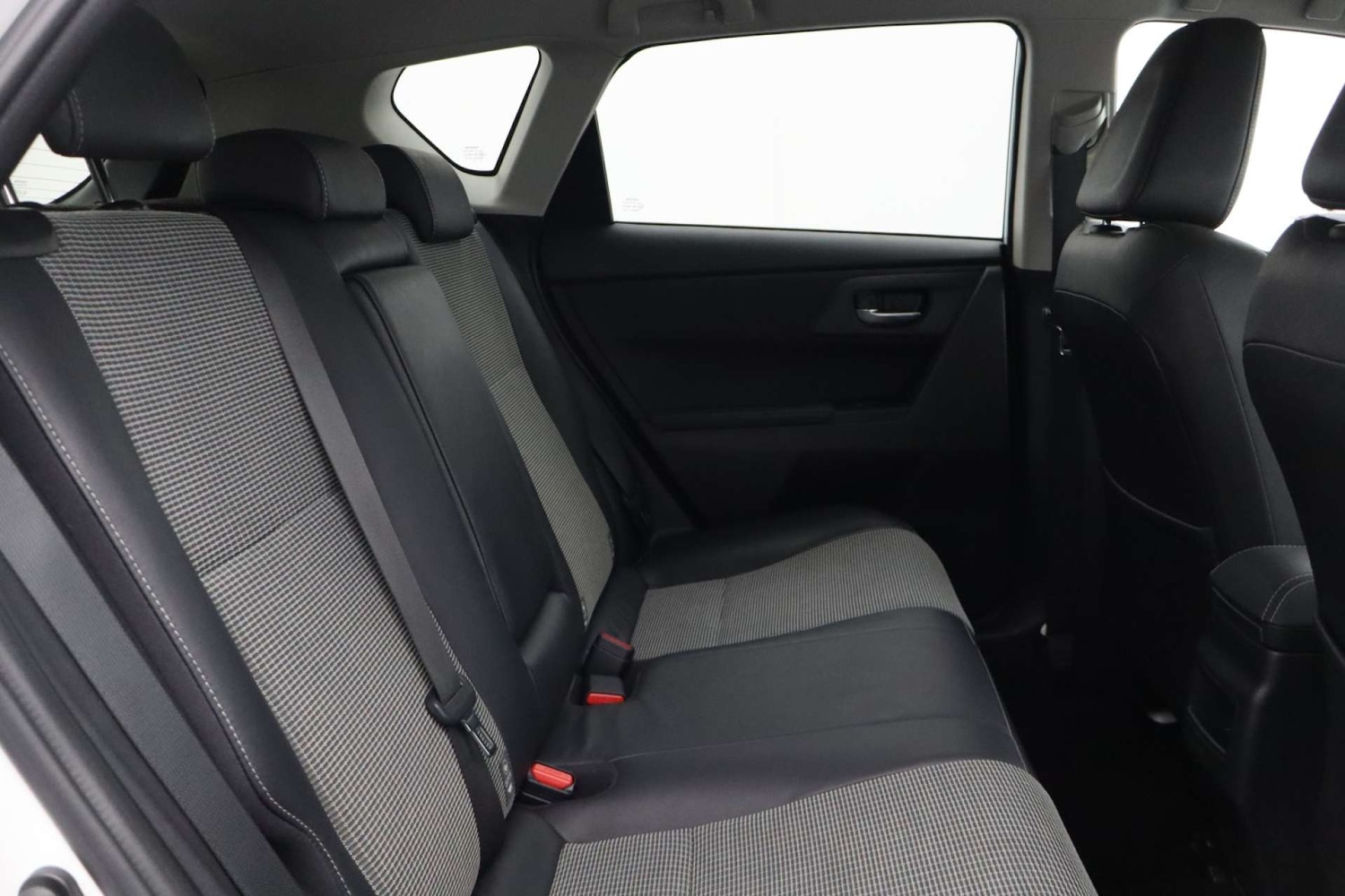 Used Toyota Auris 2015 for sale - 77289440: Photo 21