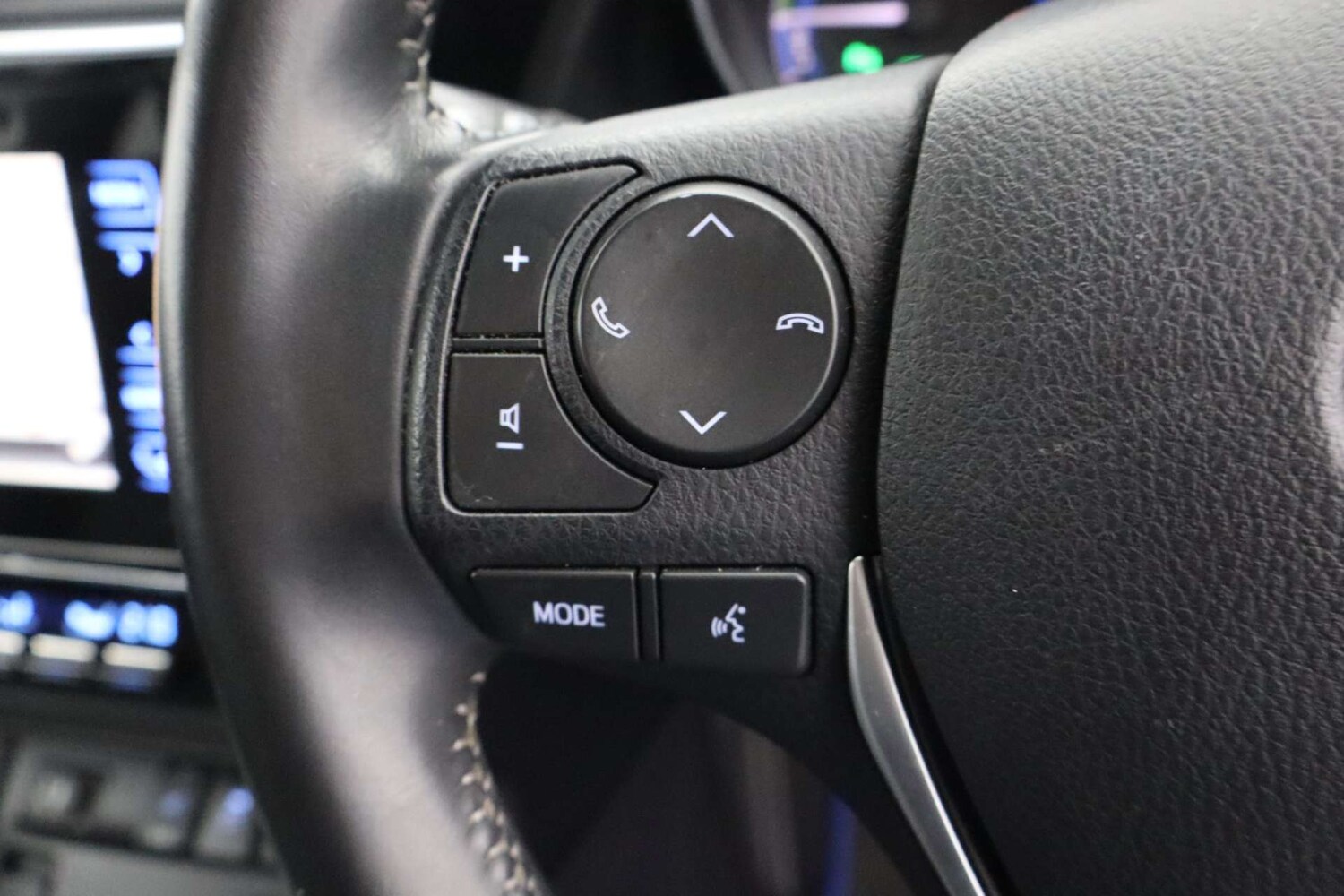 Used Toyota Auris 2015 for sale - 77289440: Photo 37