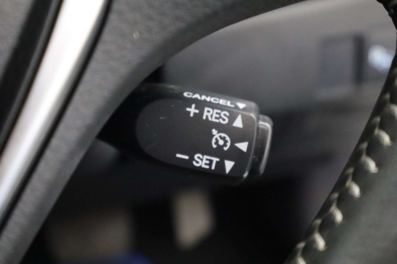 Used Toyota Auris 2015 for sale - 77289440: Photo 42