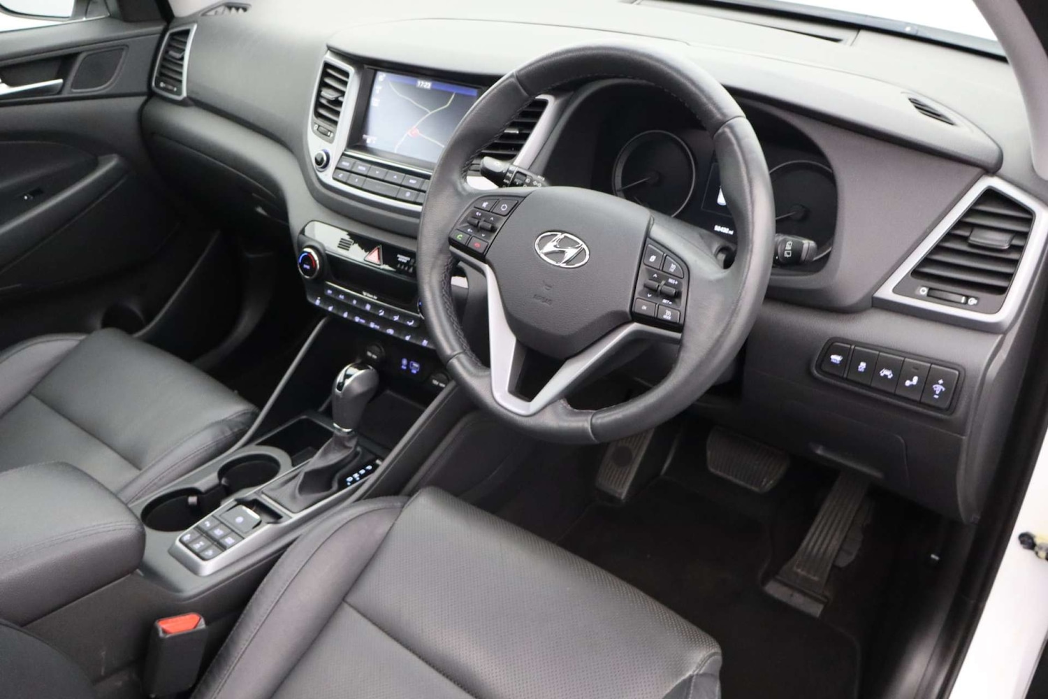 Used Hyundai TUCSON 2016 for sale - 76618139: Photo 12