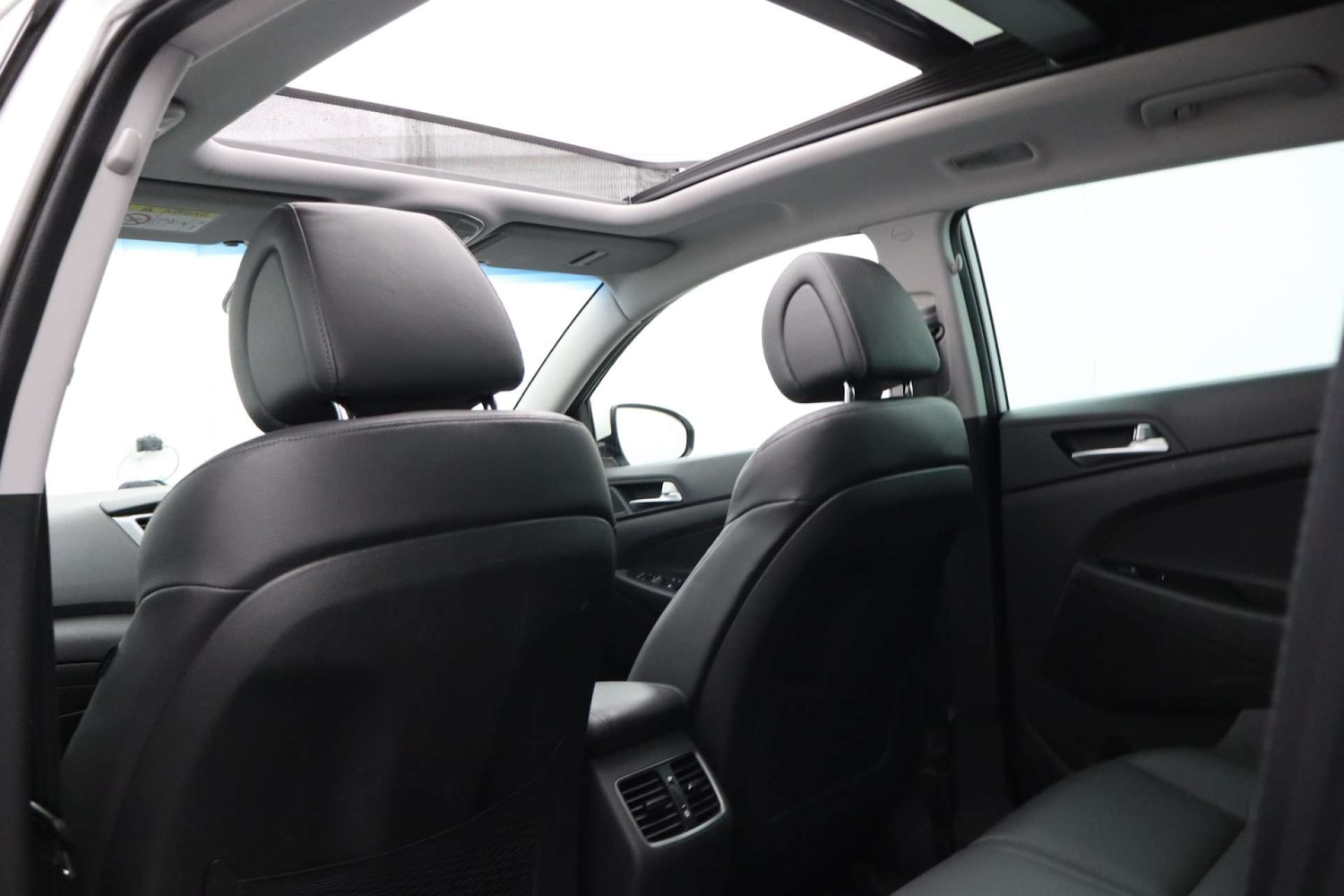 Used Hyundai TUCSON 2016 for sale - 76618139: Photo 31