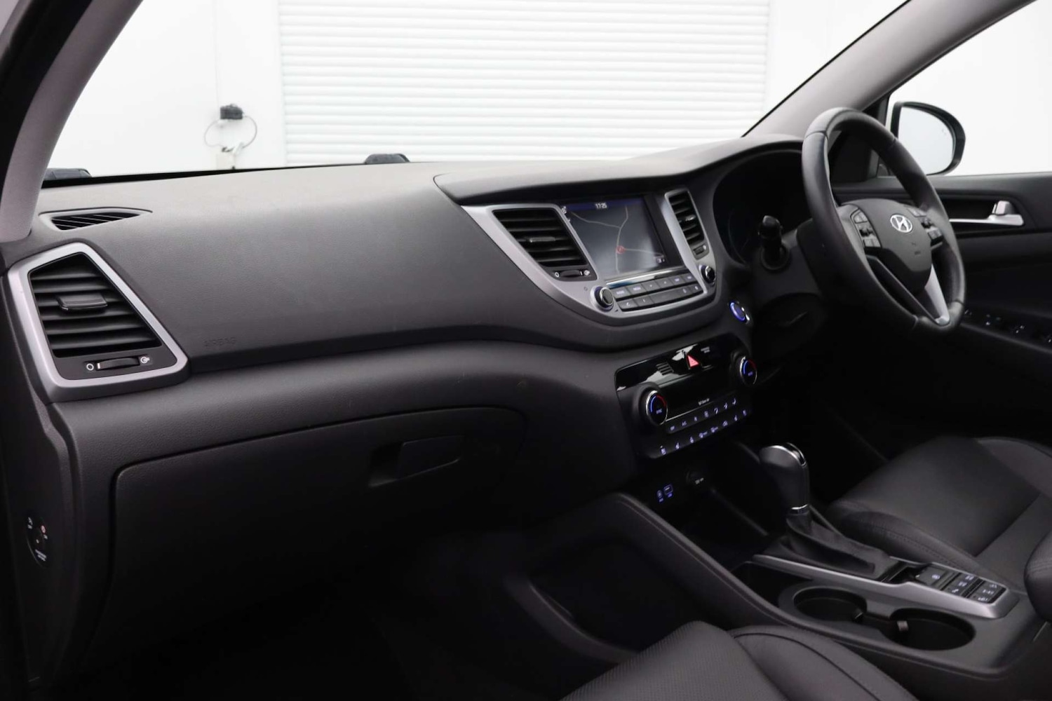 Used Hyundai TUCSON 2016 for sale - 76618139: Photo 35