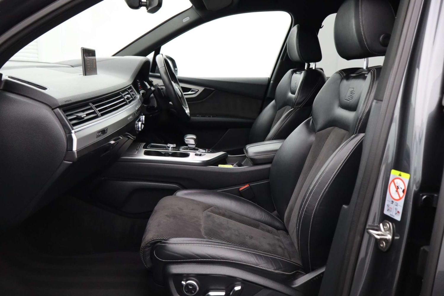 Used Audi Q7 2018 for sale - 76182606: Photo 10