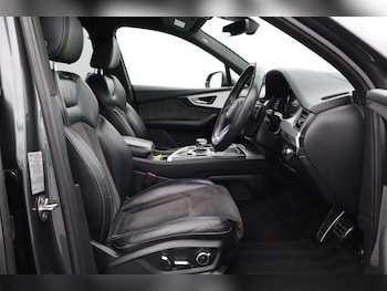 Used Audi Q7 2018 for sale - 76182606: Photo 2