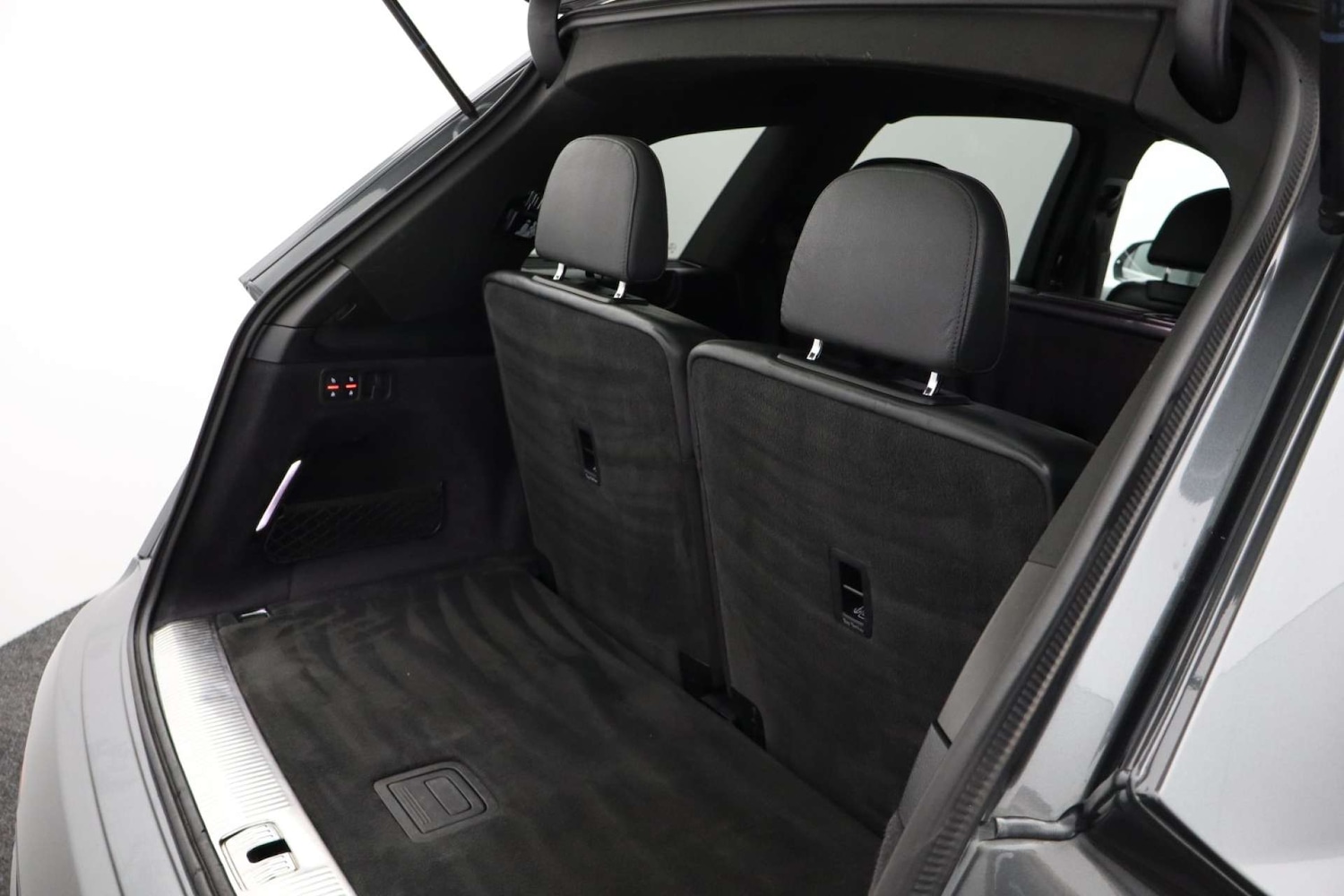 Used Audi Q7 2018 for sale - 76182606: Photo 44