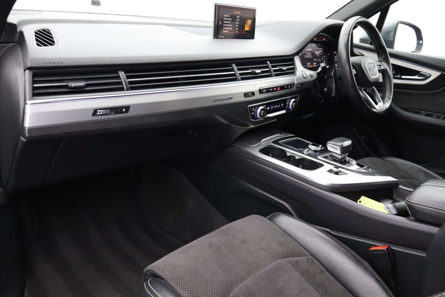 Used Audi Q7 2018 for sale - 76182606: Photo 51