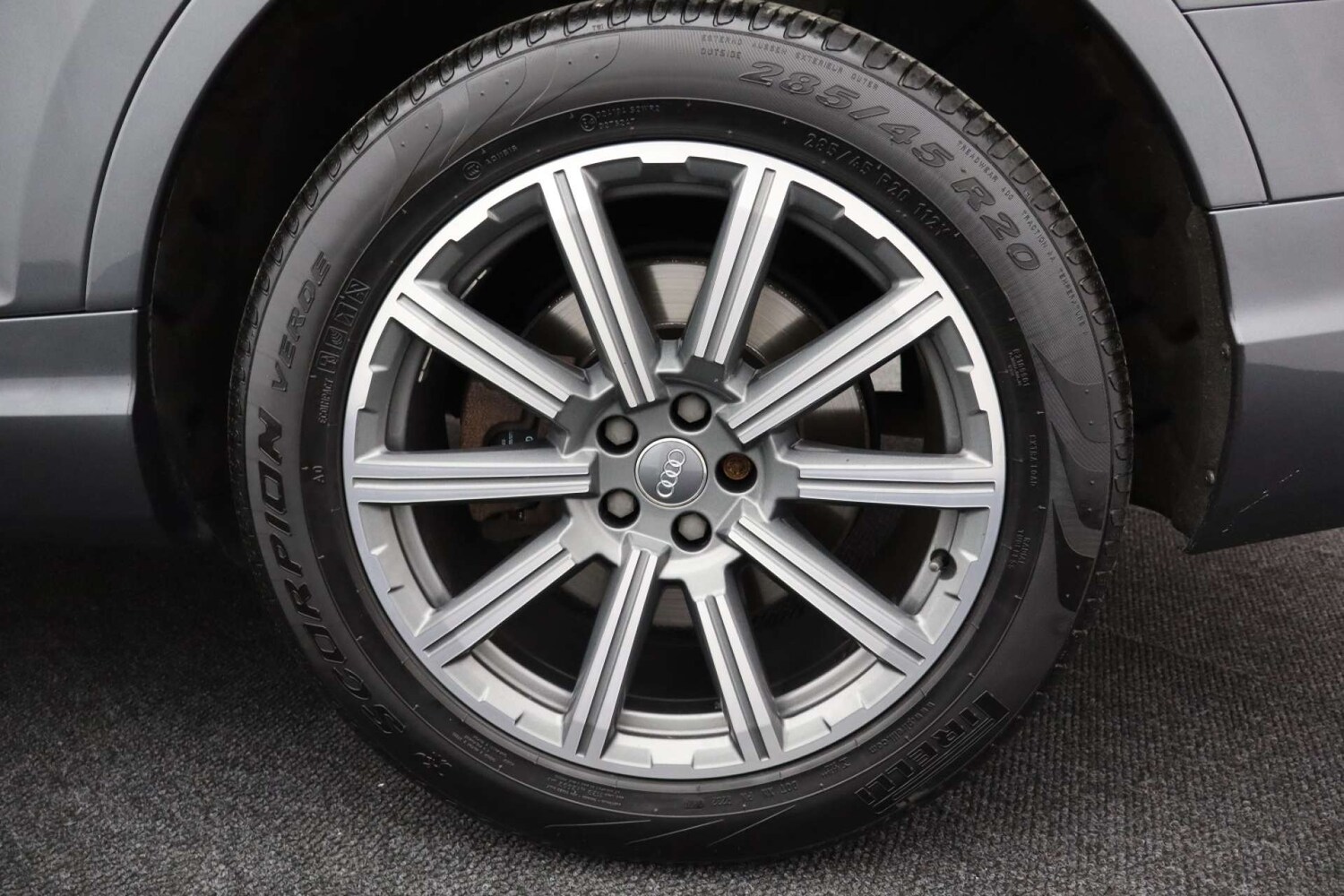 Used Audi Q7 2018 for sale - 76182606: Photo 55