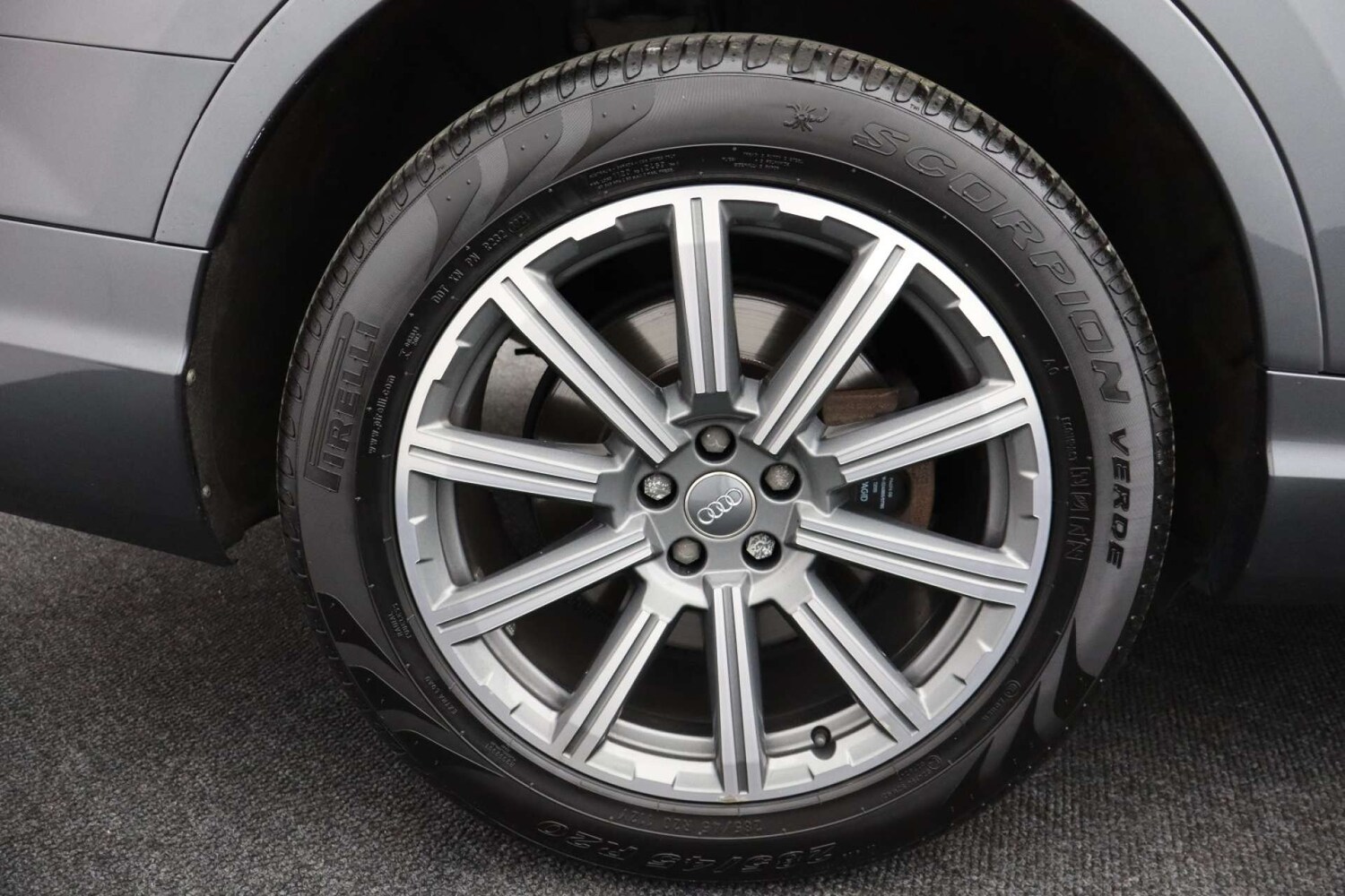Used Audi Q7 2018 for sale - 76182606: Photo 56