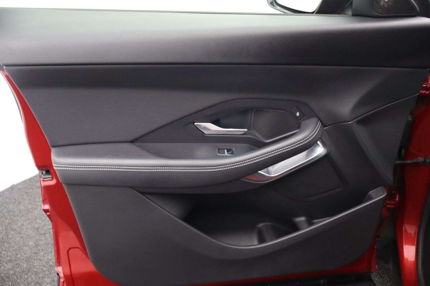 Used Jaguar E-Pace 2018 for sale - 76385741: Photo 37