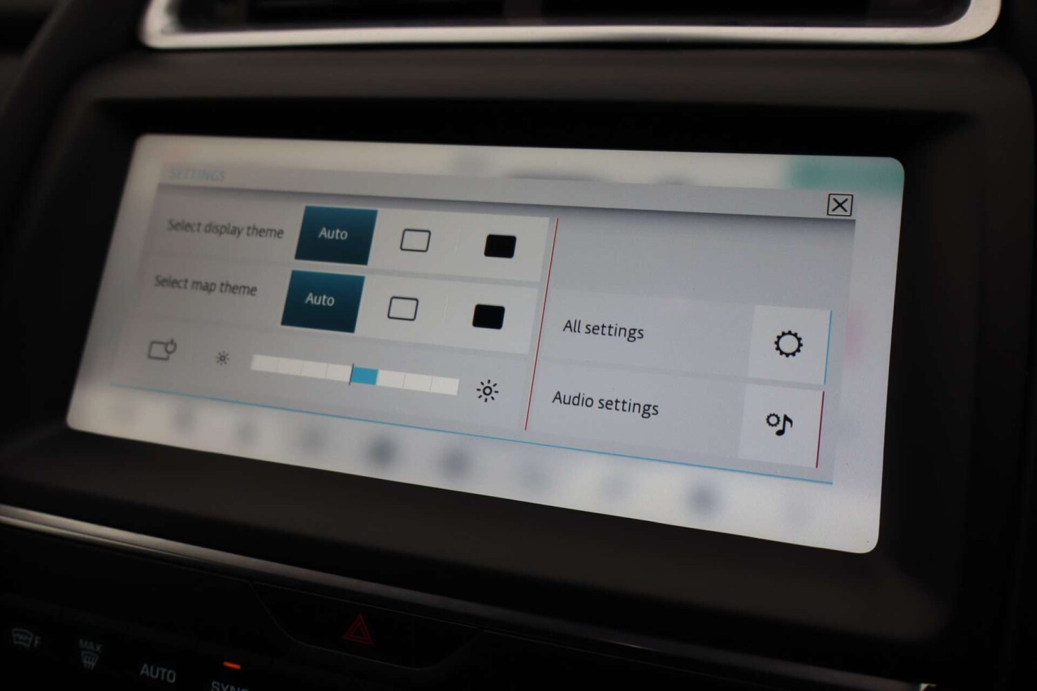 Used Jaguar E-Pace 2018 for sale - 76385741: Photo 46