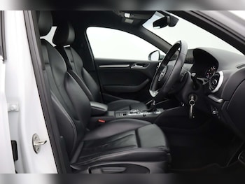 Used Audi A3 2018 for sale - 76266395: Photo 2