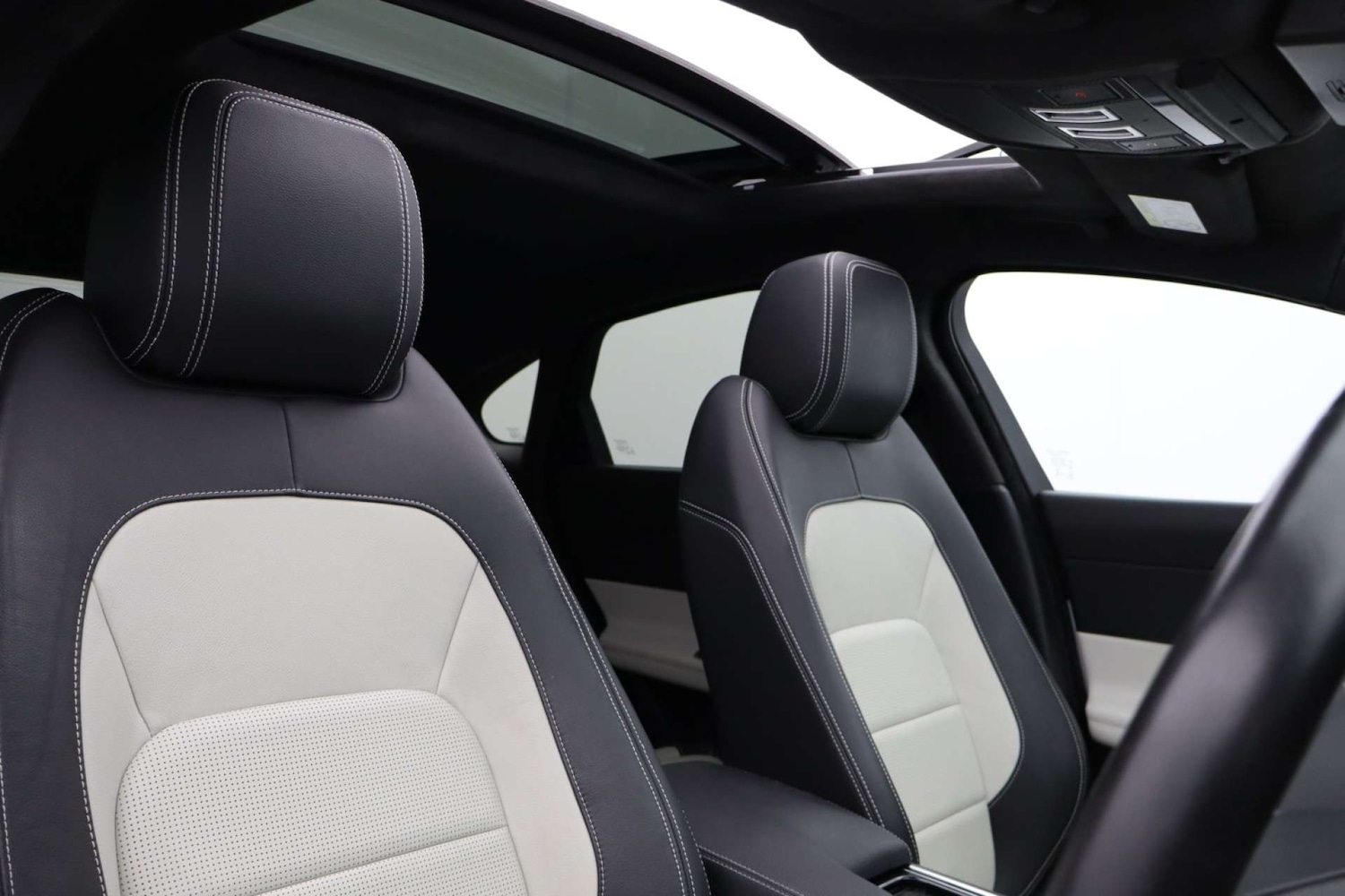 Used Jaguar XF 2020 for sale - 76182719: Photo 12