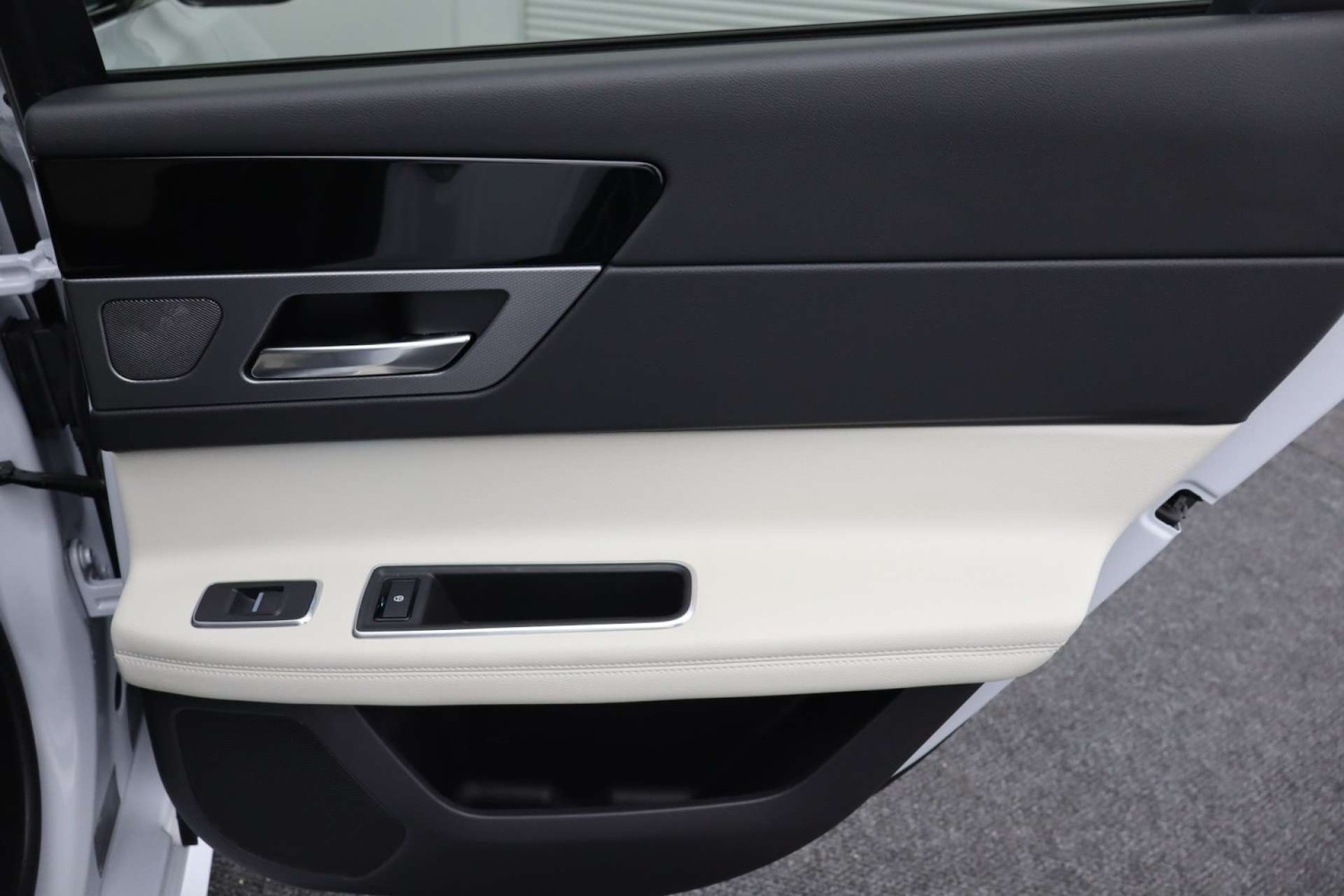 Used Jaguar XF 2020 for sale - 76182719: Photo 20