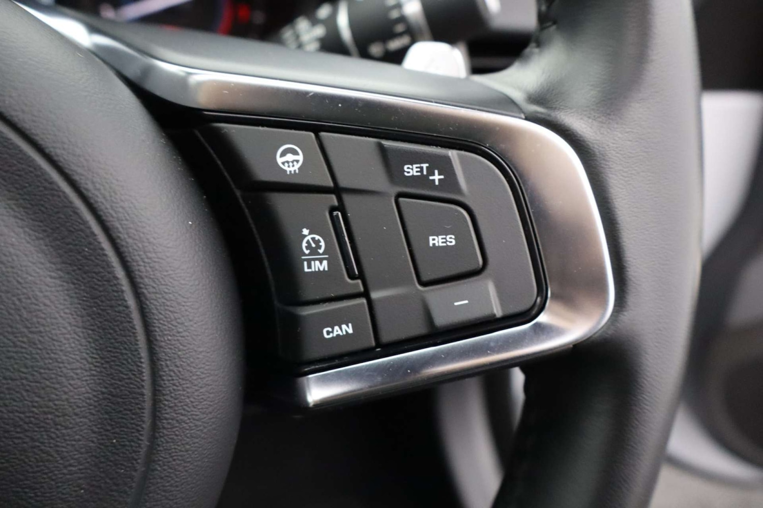 Used Jaguar XF 2020 for sale - 76182719: Photo 38