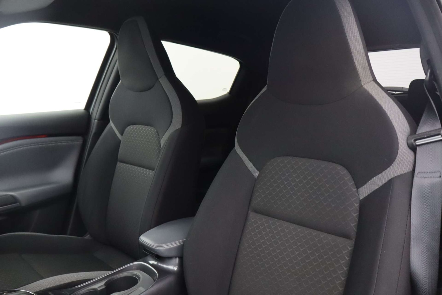 Used Nissan Juke 2019 for sale - 76923098: Photo 33