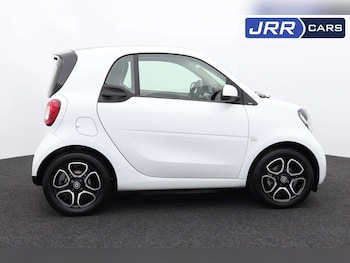 Used smart fortwo 2018 for sale - 76182707: Photo 3