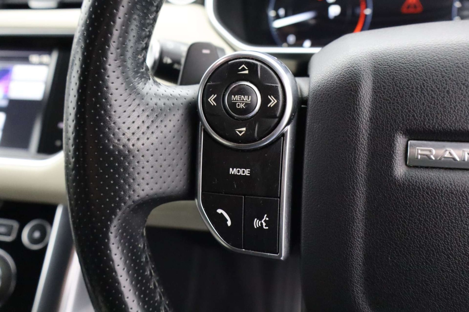 Used Land Rover Range Rover Sport 2014 for sale - 76536929: Photo 42