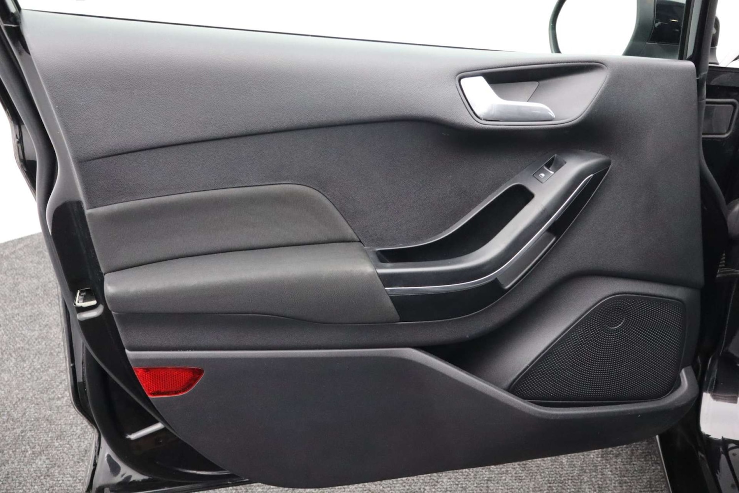 Used Ford Fiesta 2019 for sale - 76182570: Photo 38