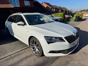 Used Skoda Superb 2017 for sale - 78339705: Photo