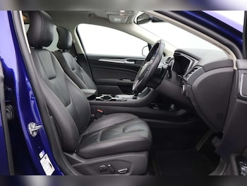 Used Ford Mondeo 2016 for sale - 76723998: Photo