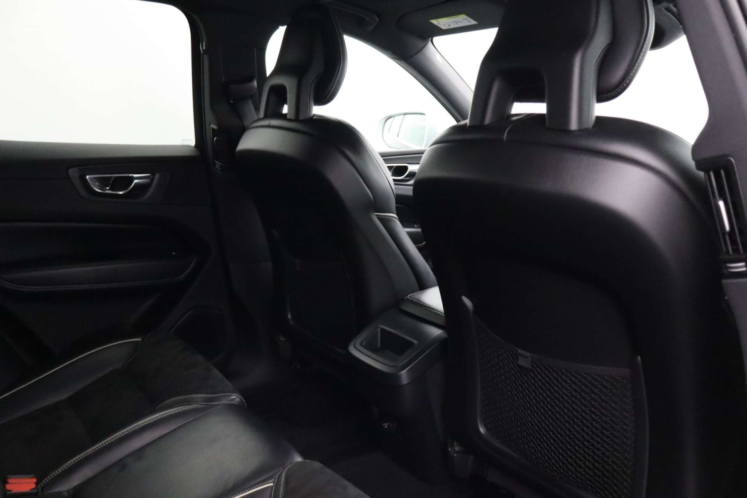 Used Volvo XC60 2018 for sale - 77523448: Photo 25