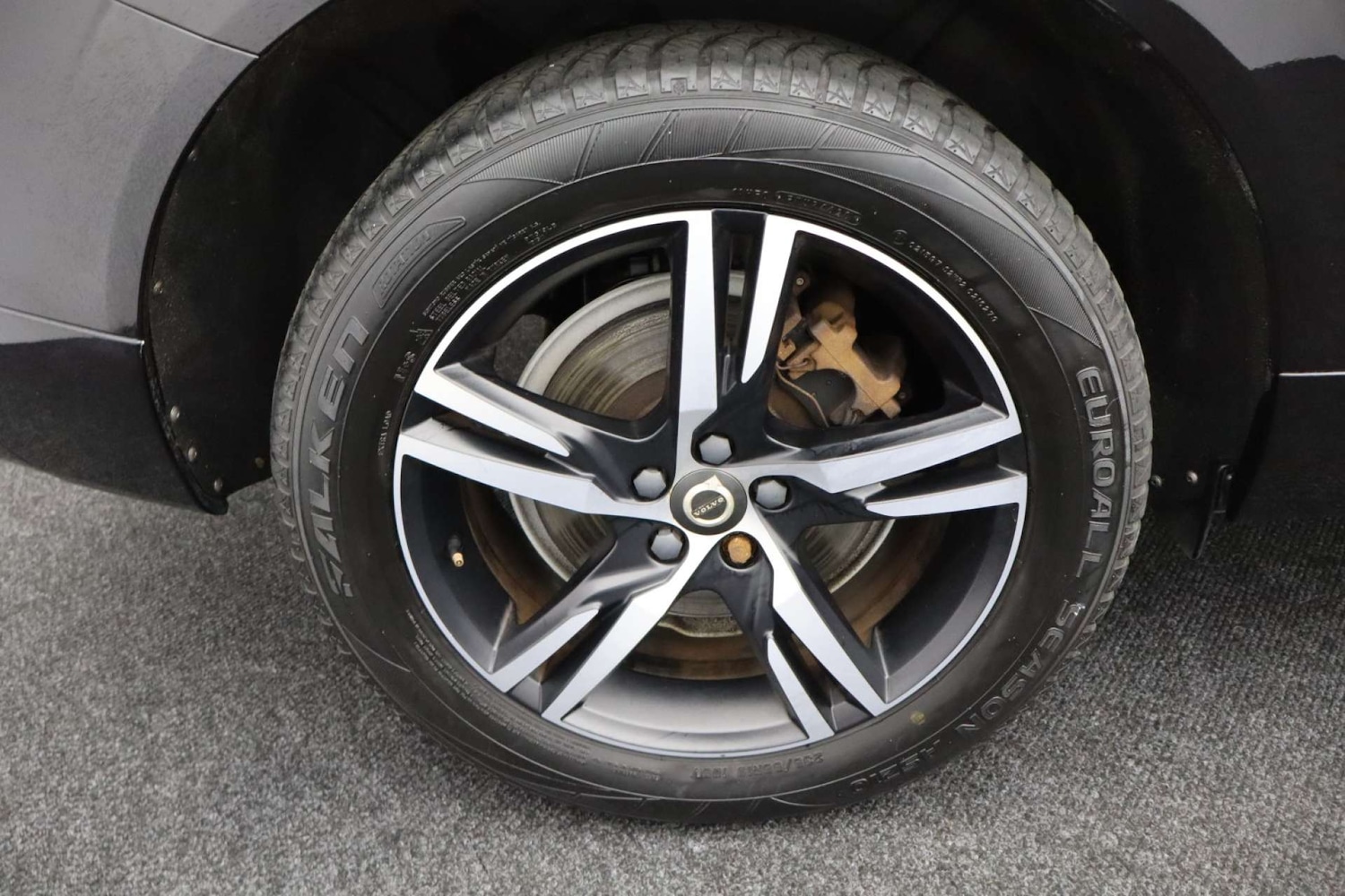 Used Volvo XC60 2018 for sale - 77523448: Photo 56