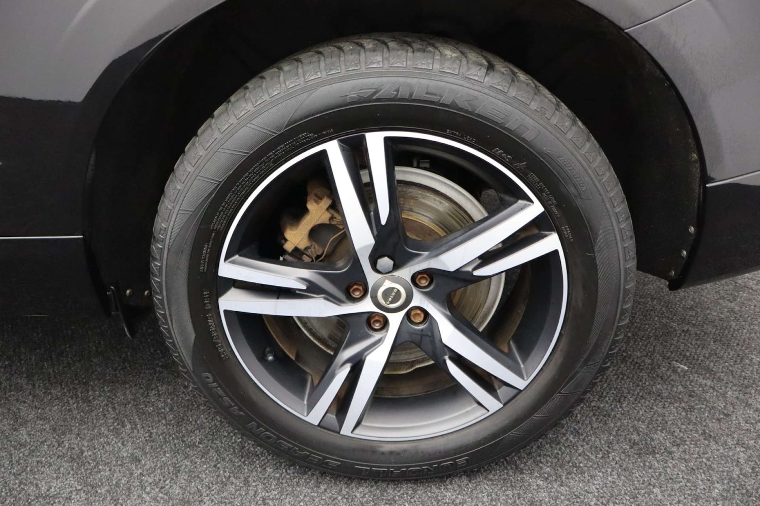 Used Volvo XC60 2018 for sale - 77523448: Photo 57