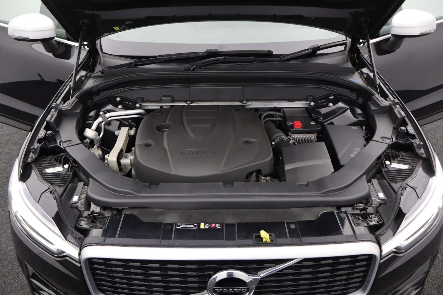 Used Volvo XC60 2018 for sale - 77523448: Photo 59