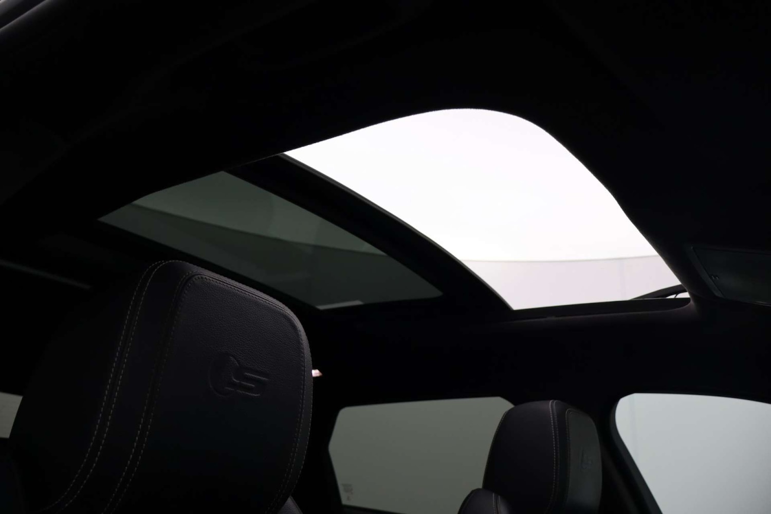 Used Jaguar F-Pace 2017 for sale - 76182717: Photo 14