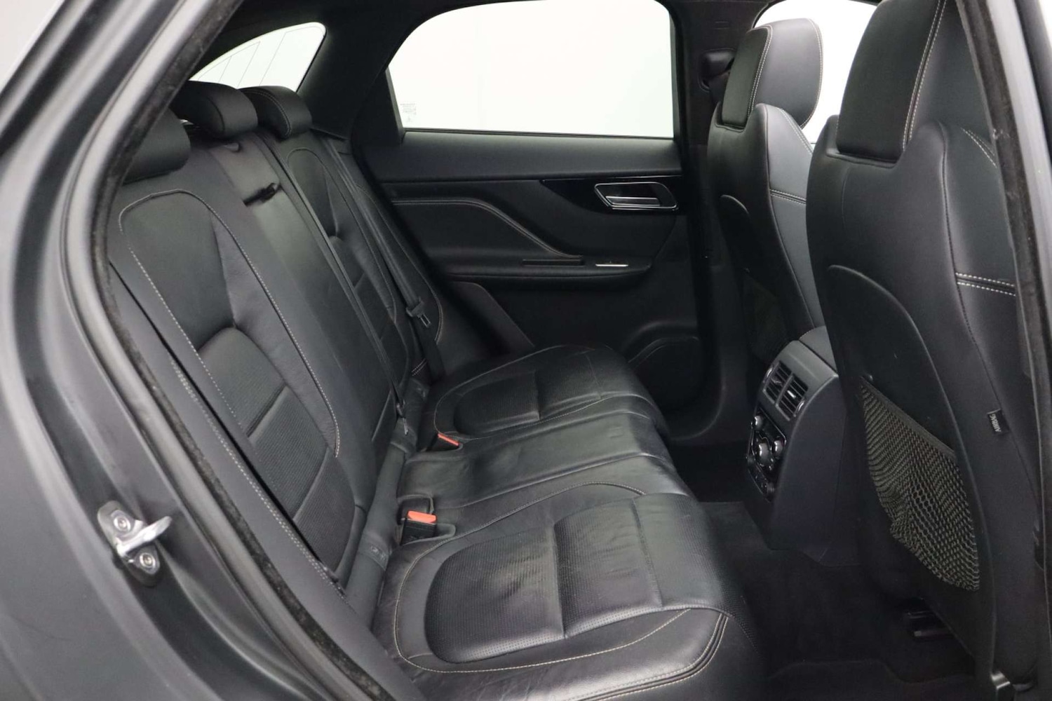 Used Jaguar F-Pace 2017 for sale - 76182717: Photo 16