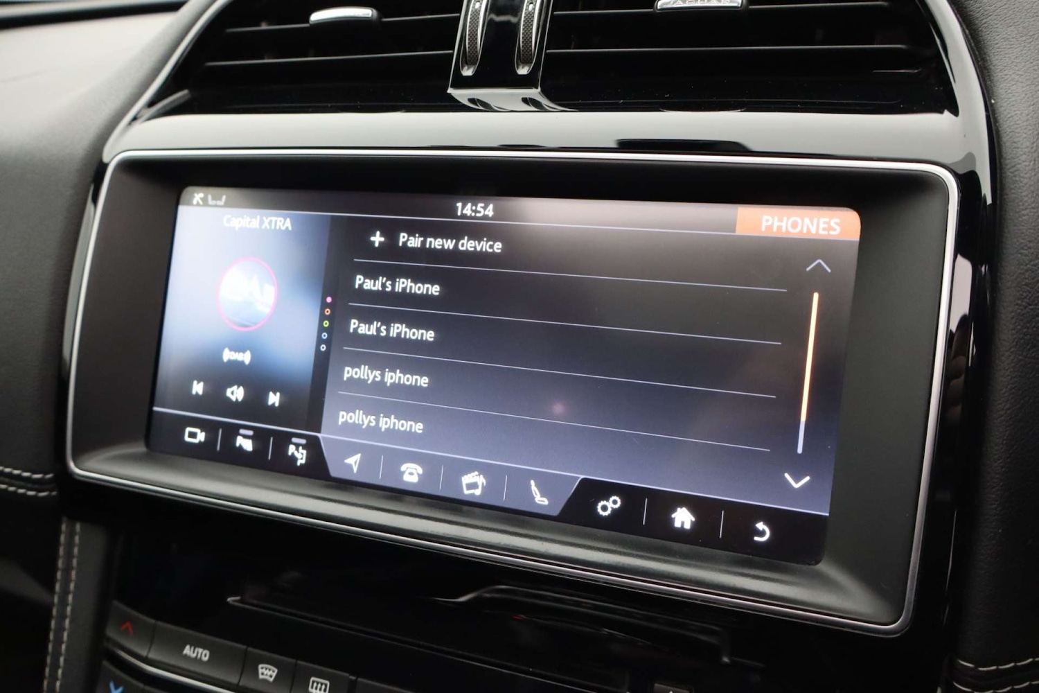 Used Jaguar F-Pace 2017 for sale - 76182717: Photo 34